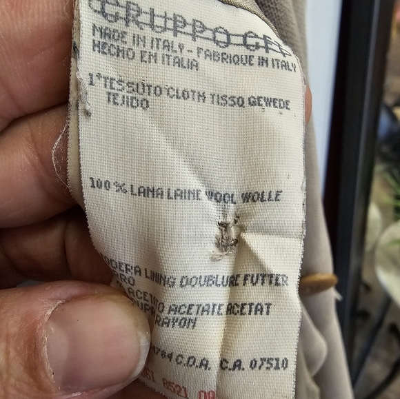 Designer, 80s, luxury, 90s, blazer, armani, tan, jacket, office, business, party - Picture 7 of 9